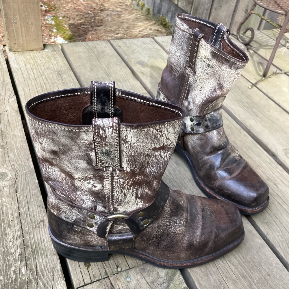 Rare FRYE Boots Vintage 8R HARNESS Leather Brown Silver Black Size 8 M